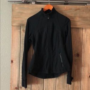 Lululemon define jacket size 8